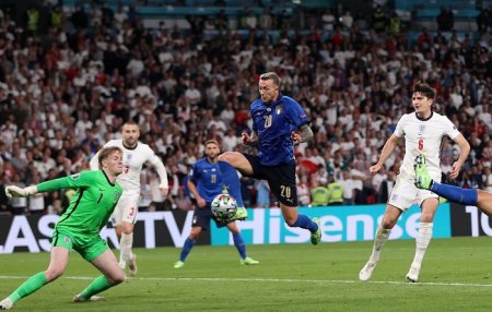 Сборная Италии стала чемпионом Европы по футболу, обыграв Англию 