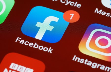 Комиссия США ищет нарушения в документах Facebook 