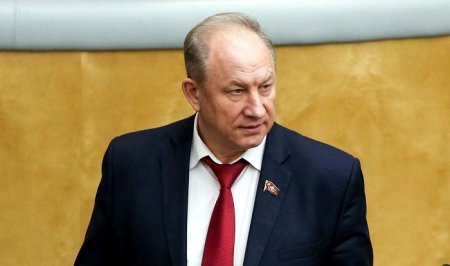 Депутату Рашкину предъявили обвинение в незаконной охоте