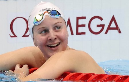 Чикунова взяла серебро на чемпионате мира по плаванию в Абу-Даби