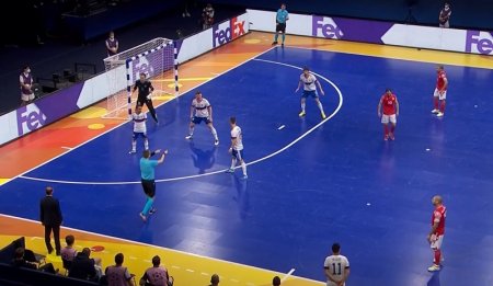 Сборная России по мини-футболу вышла в полуфинал чемпионата Европы