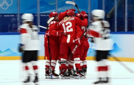 Женская сборная России по хоккею победила Швейцарию на Олимпиаде
