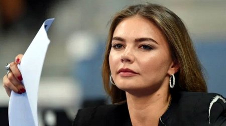 Великобритания ввела санкции против Алины Кабаевой и родных Путина
