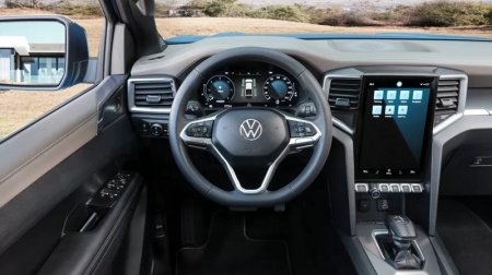 Новый Volkswagen Amarok: вертикальный планшет, бензин и дизель