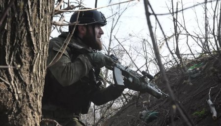 Боец полка полиции специального назначения имени Кадырова