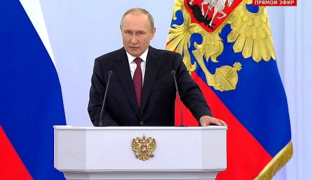 Церемония подписания договоров о вступлении в состав России Донбасса